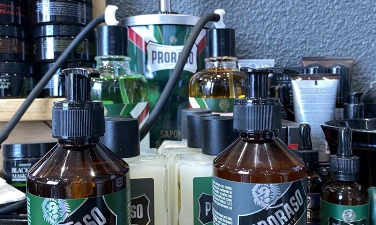 TIAG MORENO'S BARBERSHOP Produits de rasage Tavaux